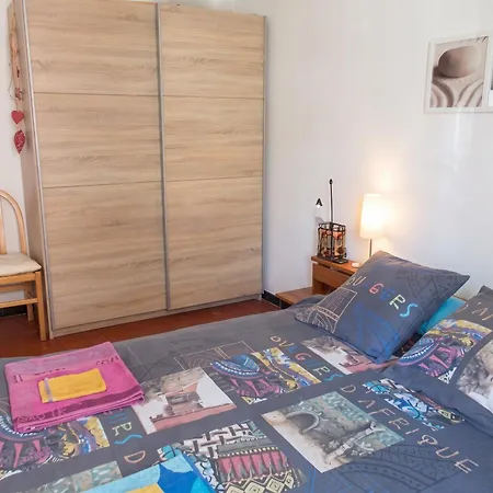 Lumineux Pres De - 55 M² Avec Balcon Апартаменты *