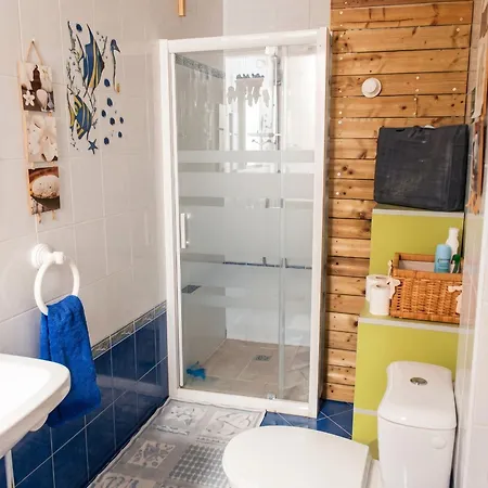 Appartement Lumineux Pres De - 55 M² Avec Balcon